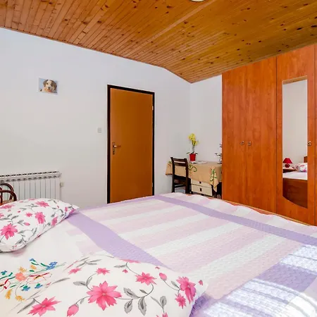 Dubravka アパート