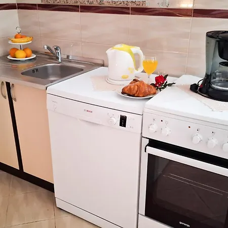 Dubravka アパート *