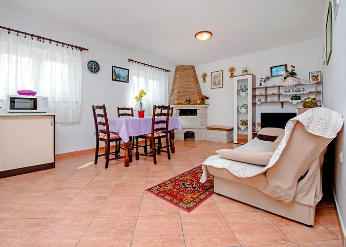 Dubravka Apartamento Rovinj